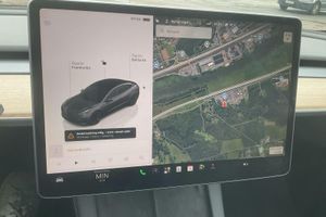 Tesla Model 3 bild 12