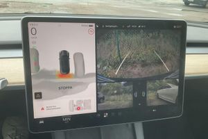 Tesla Model 3 bild 13