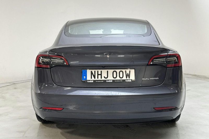 Tesla Model 3 bild 5