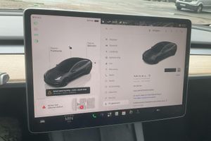 Tesla Model 3 bild 10
