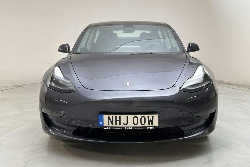 Tesla Model 3 bild 4