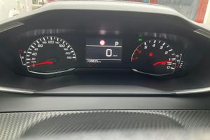 Peugeot 208 bild 10
