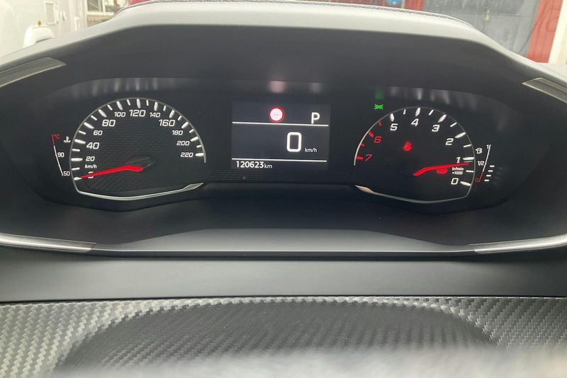 Peugeot 208 bild 10
