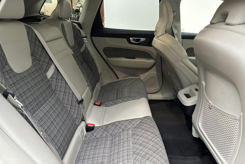 Volvo XC60 bild 8