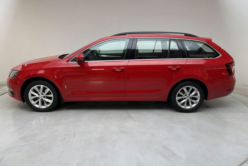 Skoda Octavia bild 2