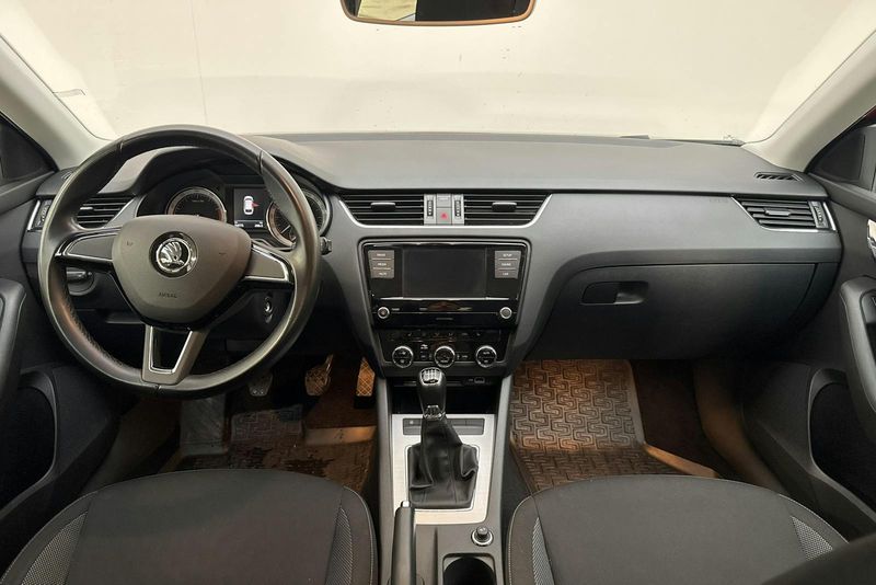 Skoda Octavia bild 6