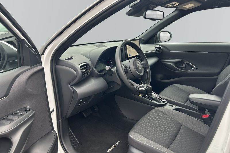 Toyota Yaris Cross bild 8