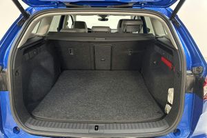 Skoda Enyaq bild 9