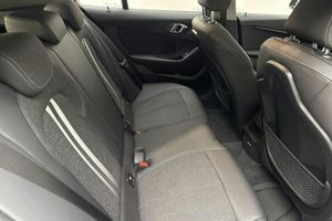 BMW 118 bild 7