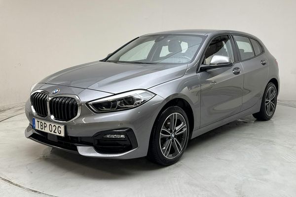 BMW 118 i 5dr, F40 (136hk) - 2023