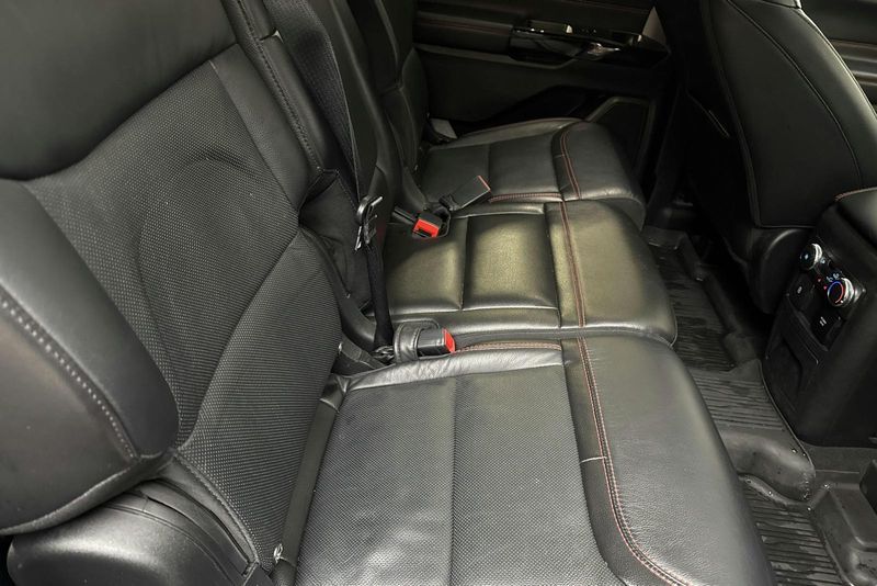 Ford Explorer bild 8