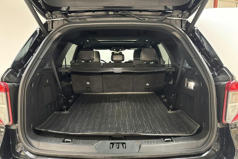 Ford Explorer bild 10