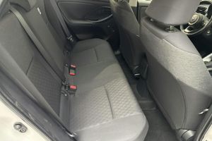 Toyota Yaris bild 8