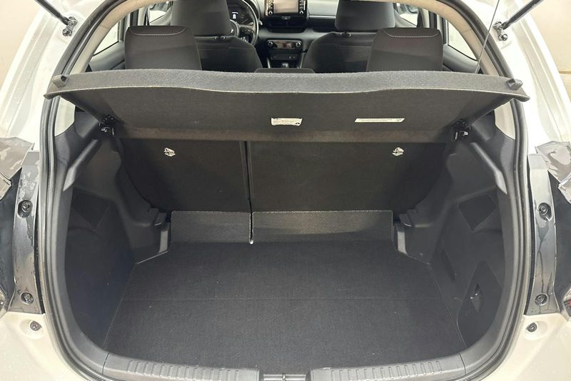 Toyota Yaris bild 9