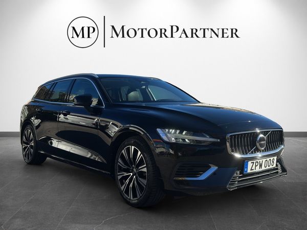 Volvo V60 Recharge T6 AWD Skinnklädsel Navi Kamera Drag BLIS H/K - 2023