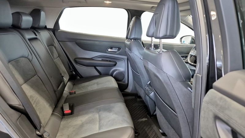 Nissan Ariya bild 9