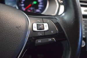 Volkswagen Passat bild 15