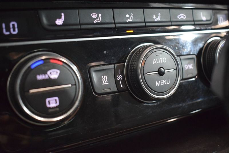Volkswagen Passat bild 17