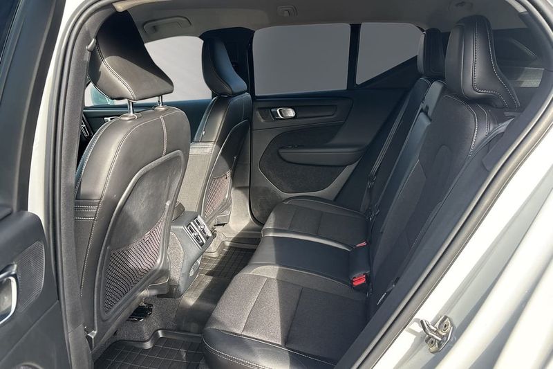 Volvo XC40 bild 8