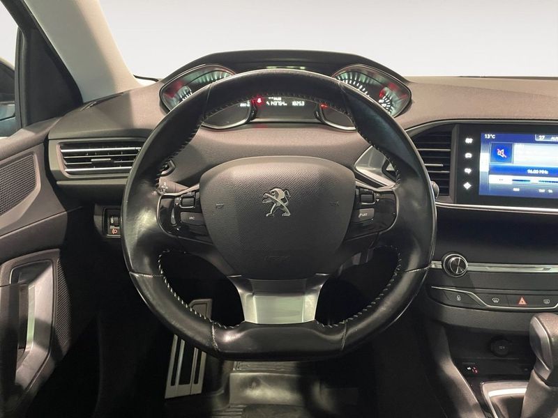 Peugeot 308 SW bild 11