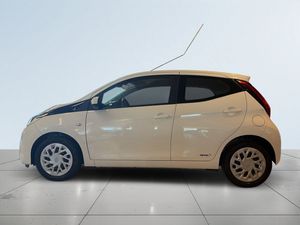 Toyota Aygo bild 4