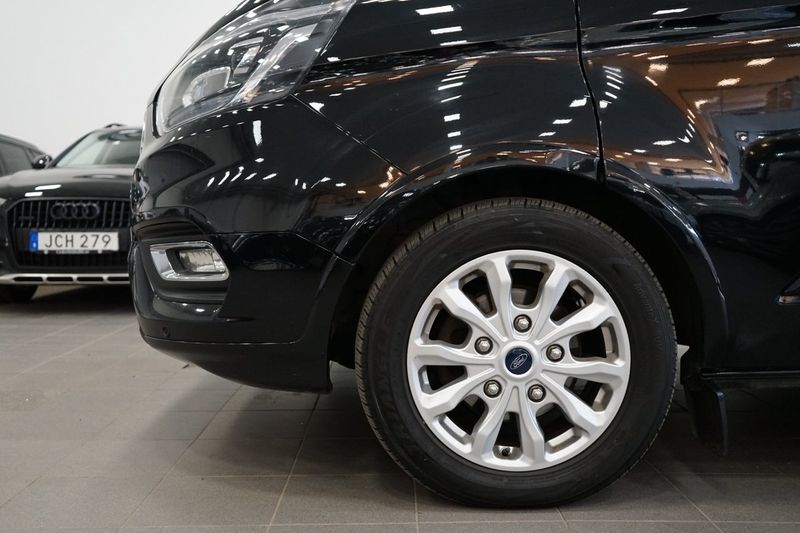 Ford Tourneo Custom bild 9