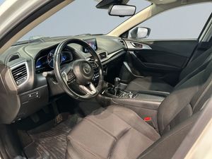 Mazda 3 bild 7