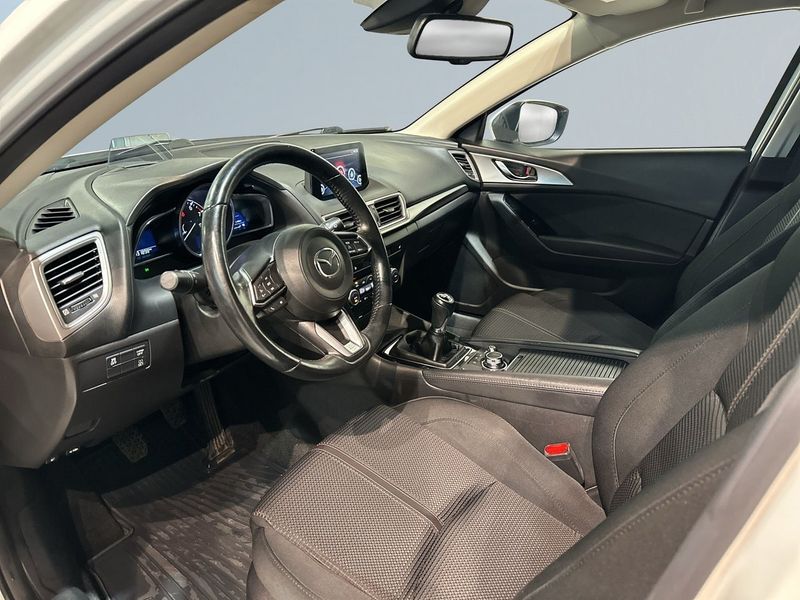 Mazda 3 bild 7