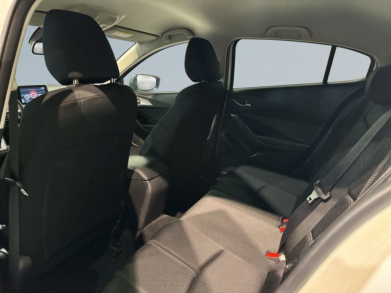 Mazda 3 bild 13