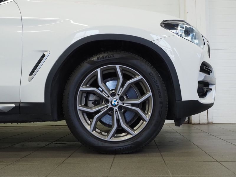 BMW X3 bild 8