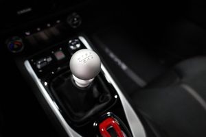 Lotus Emira bild 23