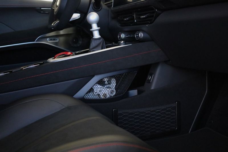 Lotus Emira bild 9