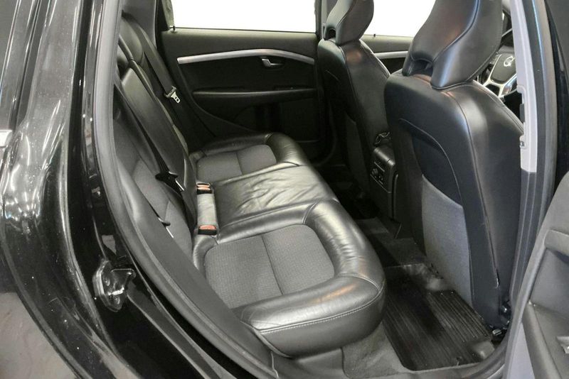 Volvo V70 bild 8