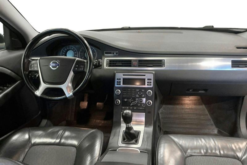 Volvo V70 bild 6