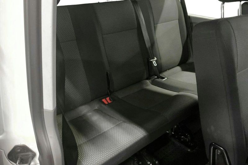 Volkswagen Caravelle bild 9