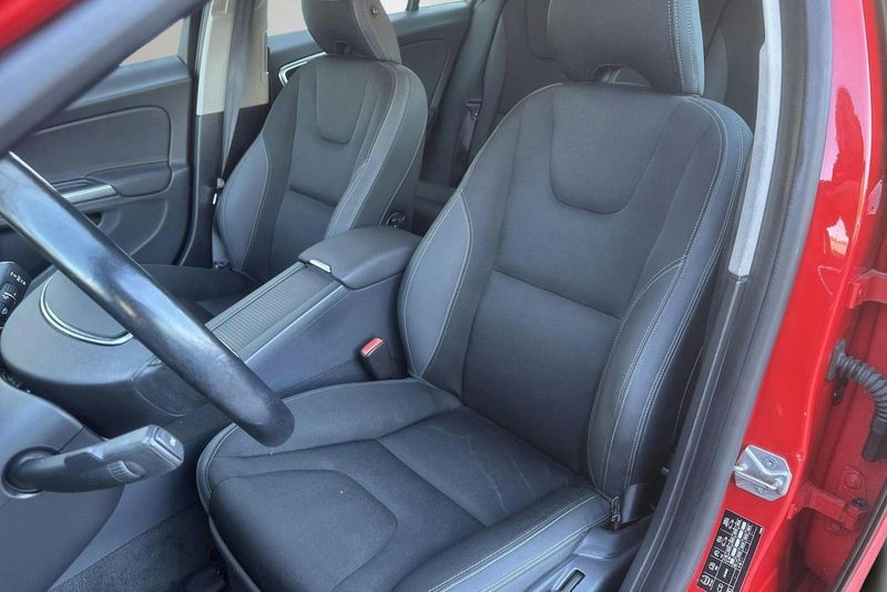 Volvo V60 bild 13