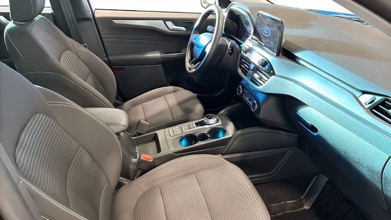 Ford Kuga bild 3