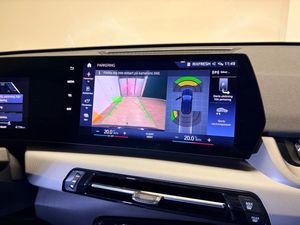 BMW iX1 bild 15