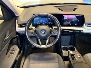 BMW iX1 bild 7