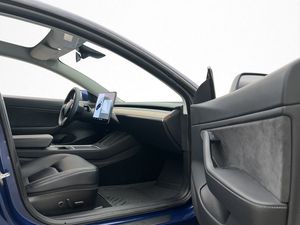 Tesla Model 3 bild 16