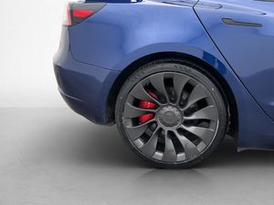 Tesla Model 3 bild 13
