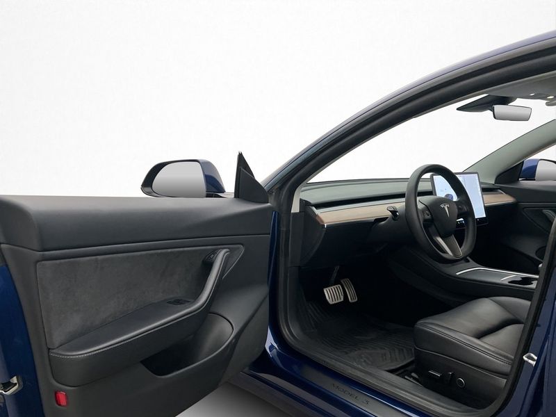 Tesla Model 3 bild 22