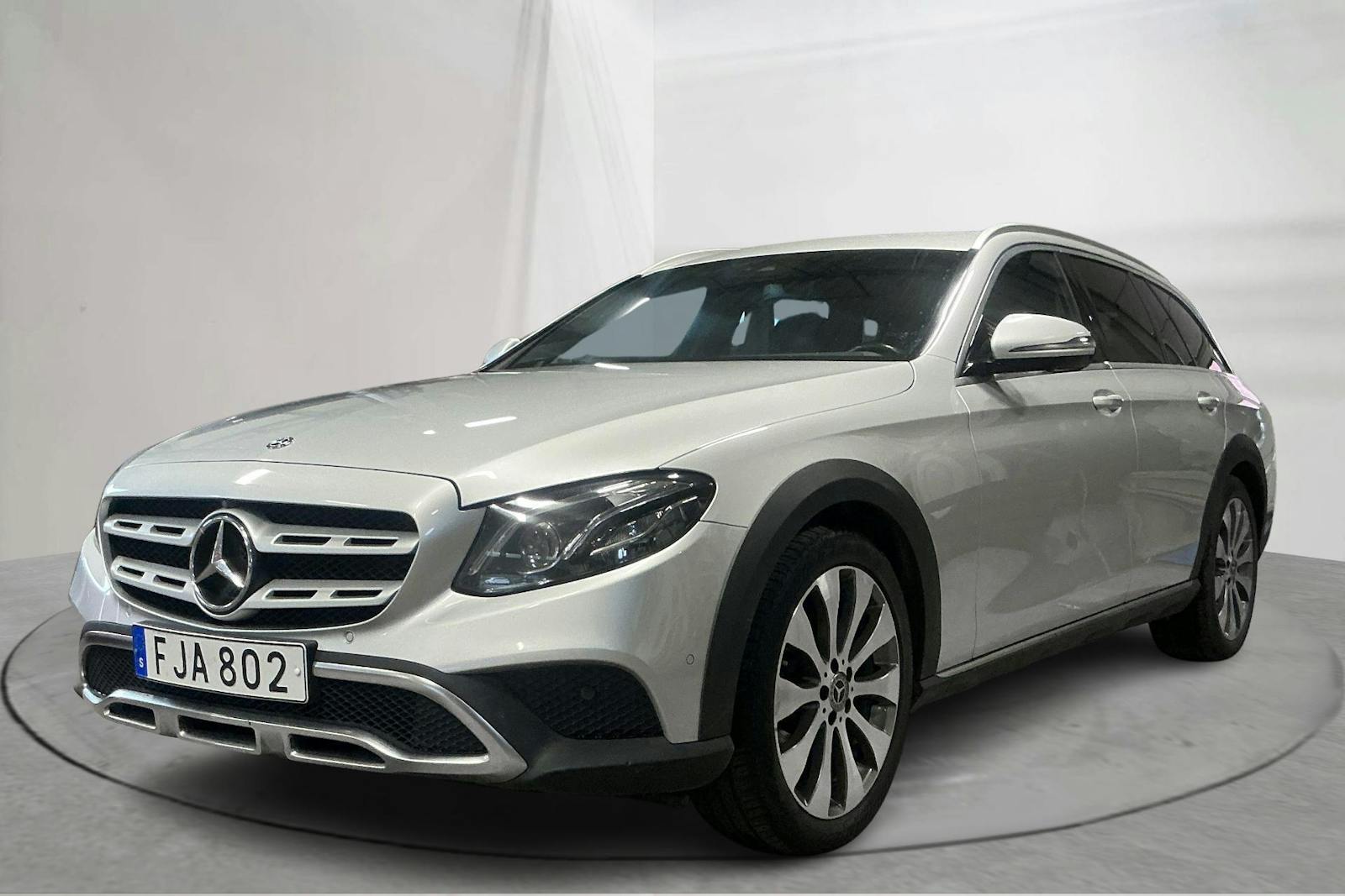 Mercedes E220