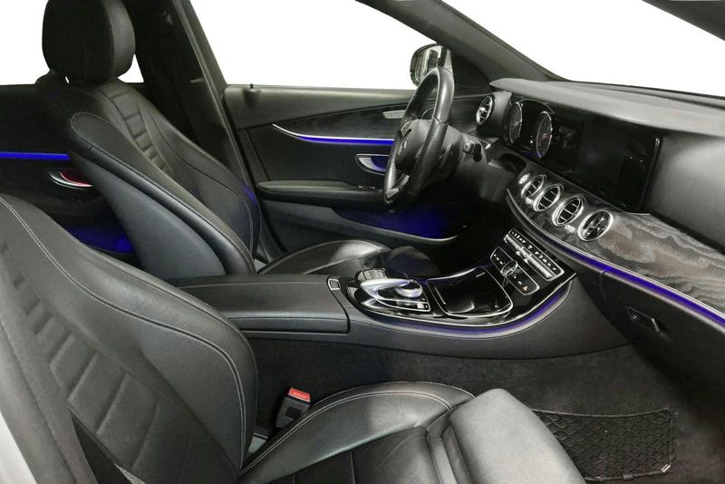 Mercedes E220 bild 7
