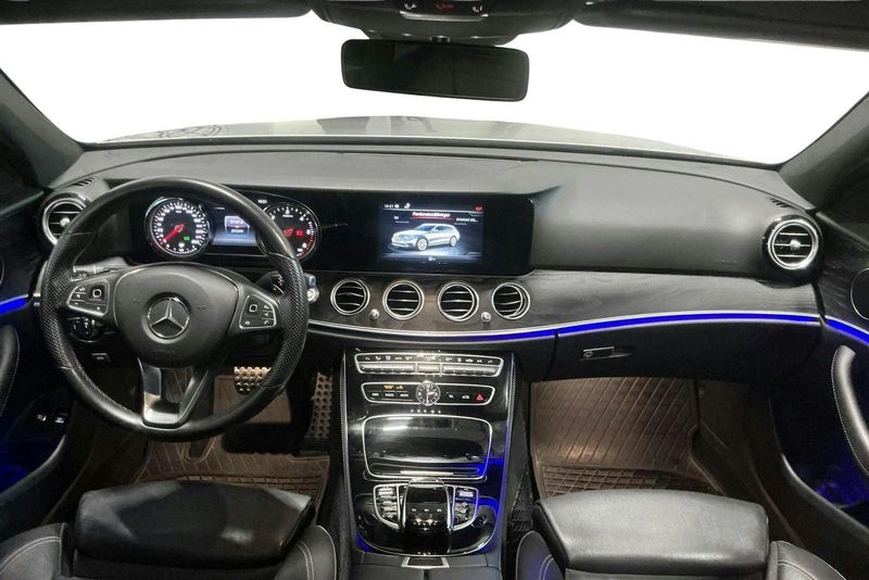 Mercedes E220 bild 6
