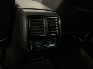 Volkswagen Passat bild 28