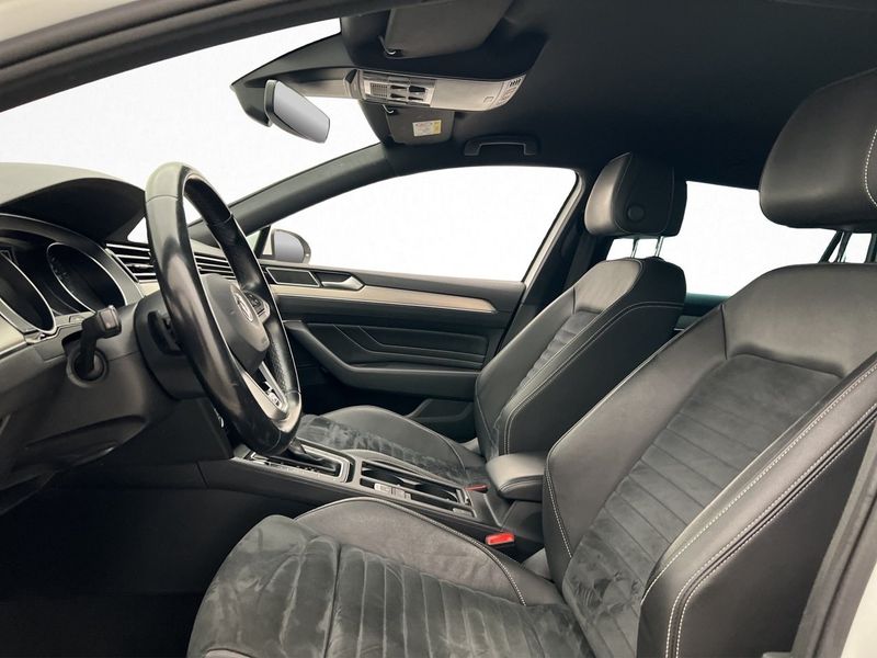 Volkswagen Passat bild 11