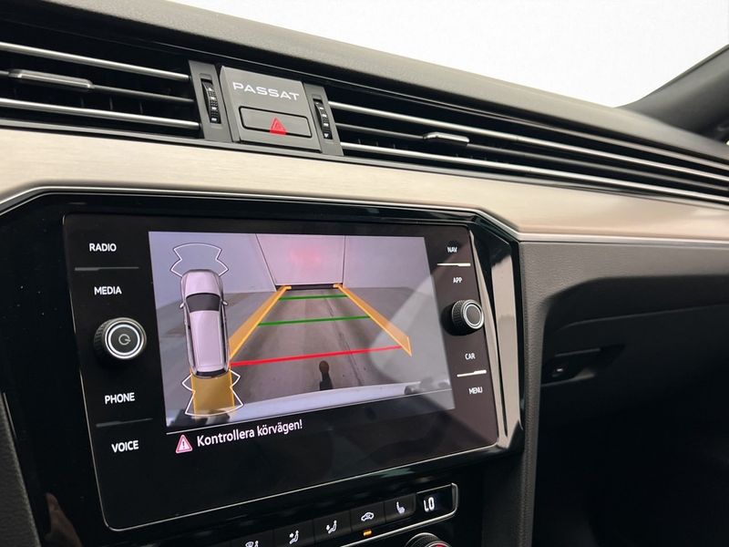 Volkswagen Passat bild 18