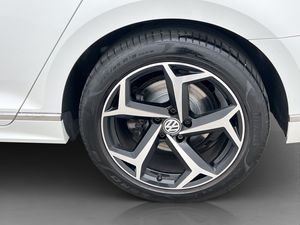Volkswagen Passat bild 35