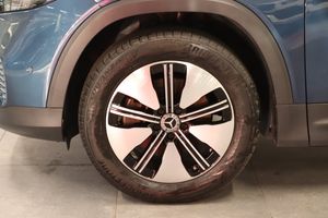 Mercedes EQB300 bild 8